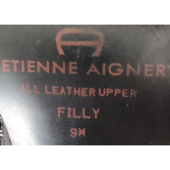 VTG Patent Leather Kitten Heel Ankle Boots Women 9 Minimalist Classic Capsule - Picture 7 of 9